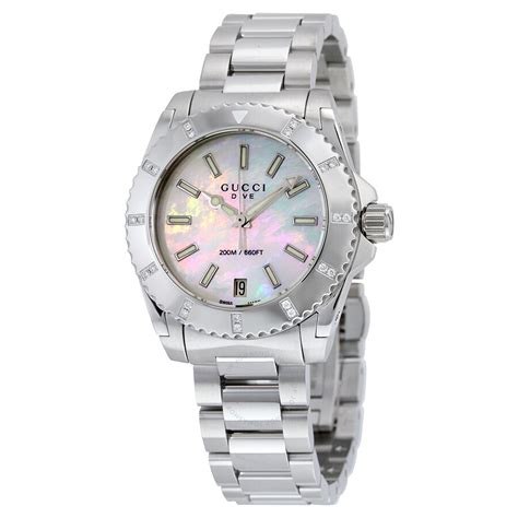 ladies gucci dive watch